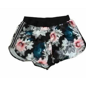 Xersion Woman’s Multi Color Floral Swim Shorts With Pockets Size large